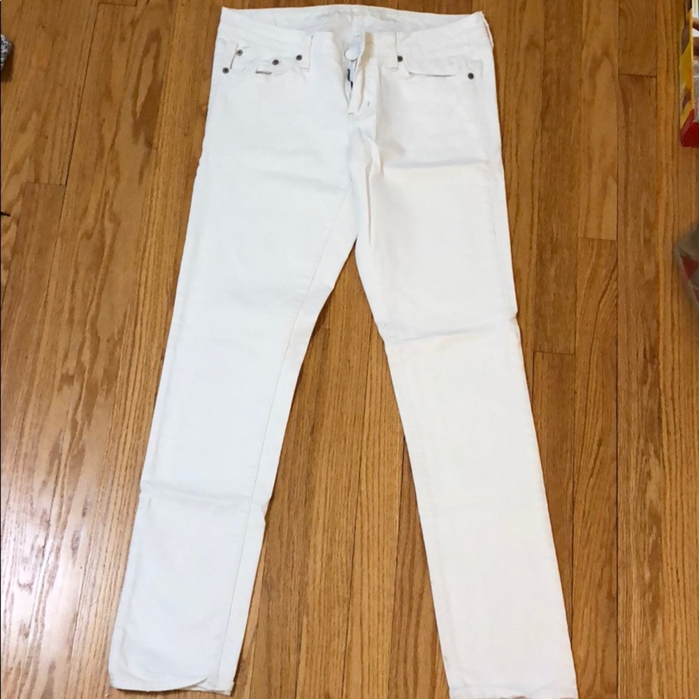 White American eagle jeans